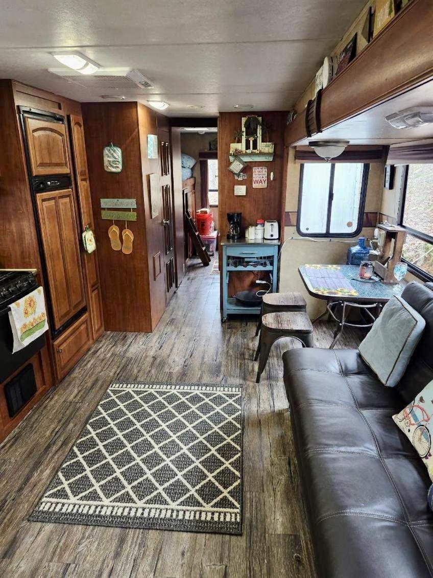 Hotel Rv Adventure Roscoe Pet Friendly Esterno foto